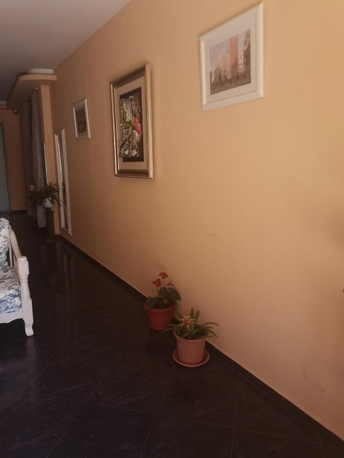Ferienwohnung Alexandrov Plaza Studio Nessebar Exterior foto
